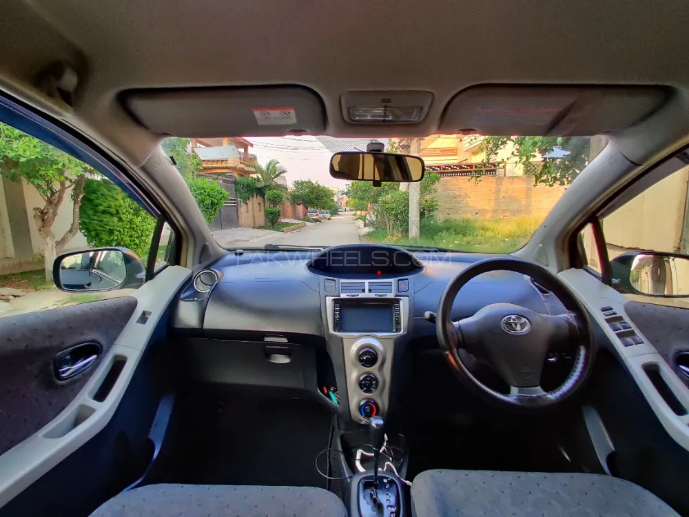 Toyota Vitz 2008 for Sale in Peshawar Image-1
