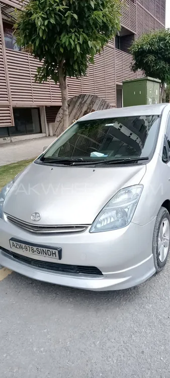 Toyota Prius 2008 for Sale in Islamabad Image-1