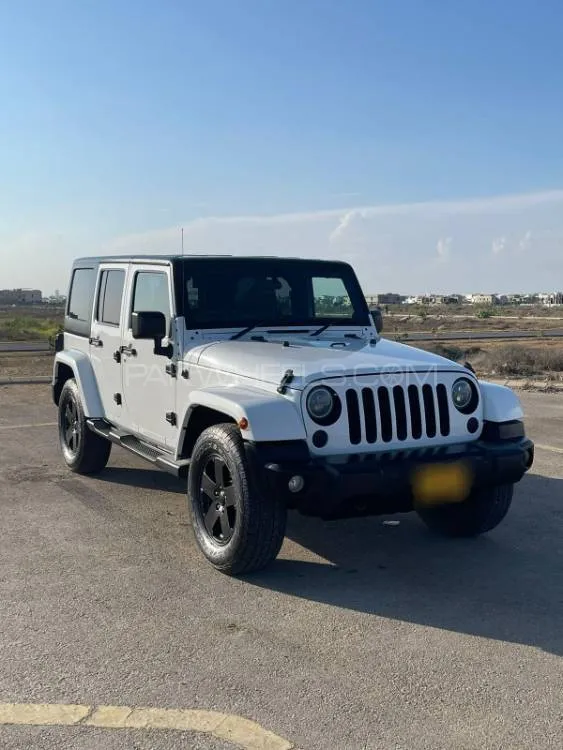 Jeep Wrangler 2012 for Sale in Karachi Image-1