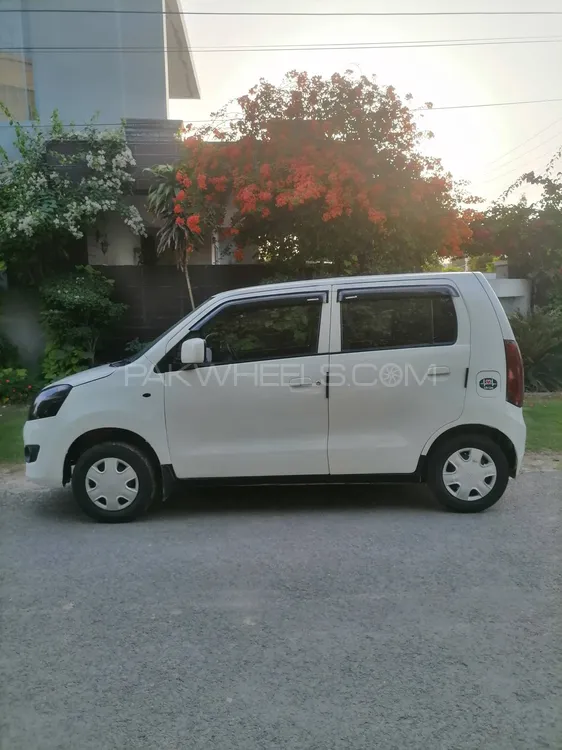 Suzuki Wagon R 2018 for Sale in Lahore Image-1