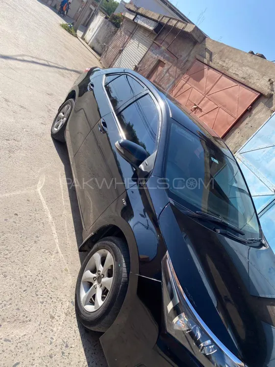 Toyota Corolla 2015 for Sale in Gujrat Image-1