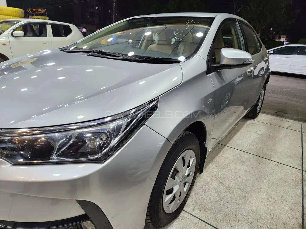 Toyota Corolla 2020 for Sale in Lahore Image-1