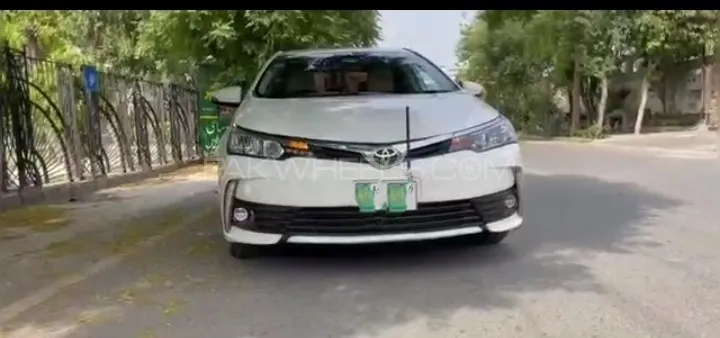 Toyota Corolla 2019 for Sale in Faisalabad Image-1