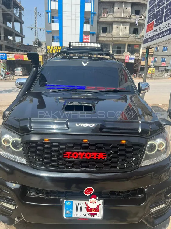 Toyota Hilux 2009 for Sale in Islamabad Image-1