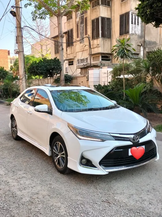Toyota Corolla 2015 for Sale in Faisalabad Image-1