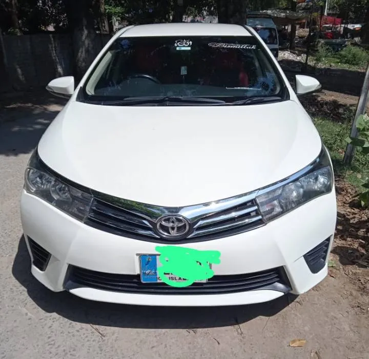 Toyota Corolla 2015 for Sale in Mandi bahauddin Image-1