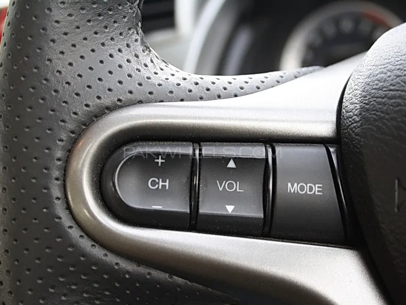 Honda City 2009-2021 Multimedia Steering Wheel Audio Control Buttons