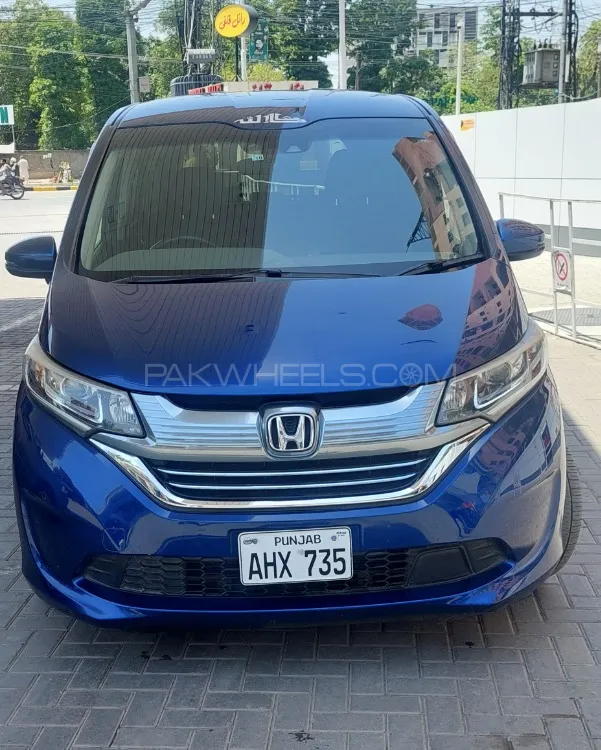 Honda Freed 2016 for Sale in Lahore Image-1
