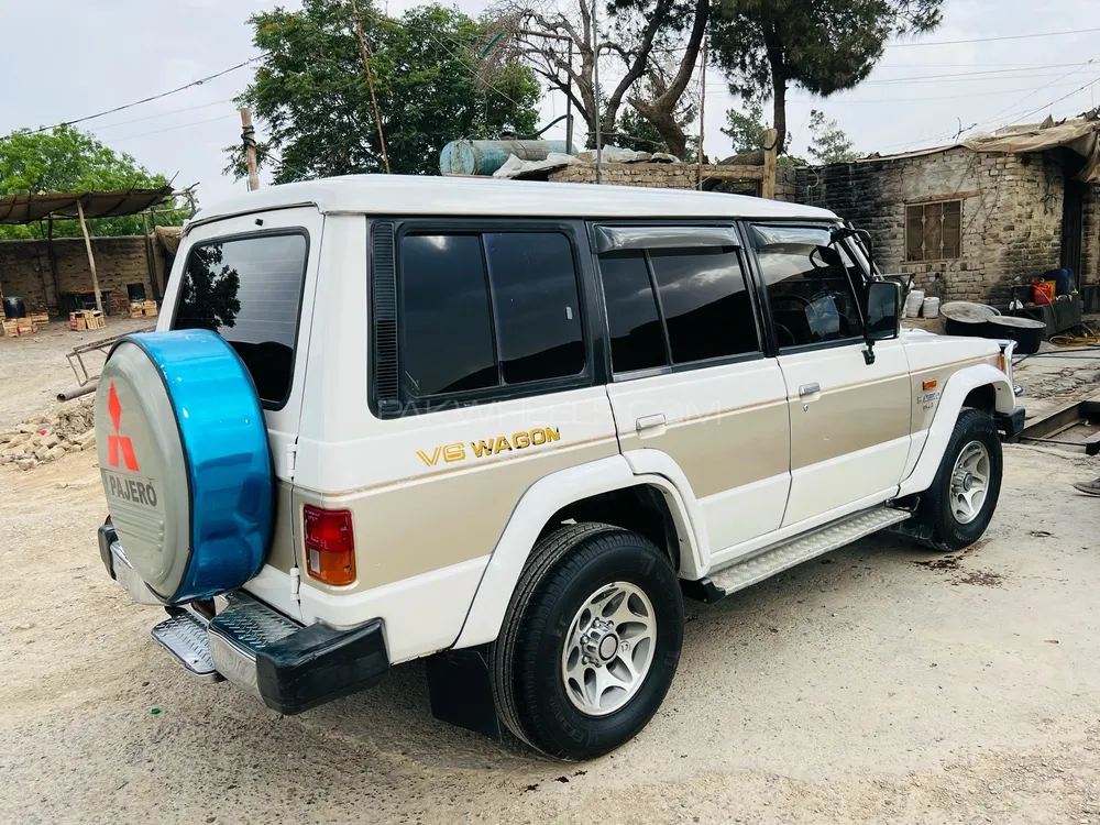 Mitsubishi Pajero 1988 for Sale in Quetta Image-1
