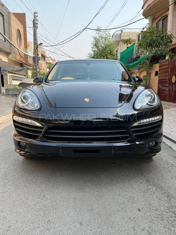 Porsche Cayenne 2013 for Sale in Lahore Image-1
