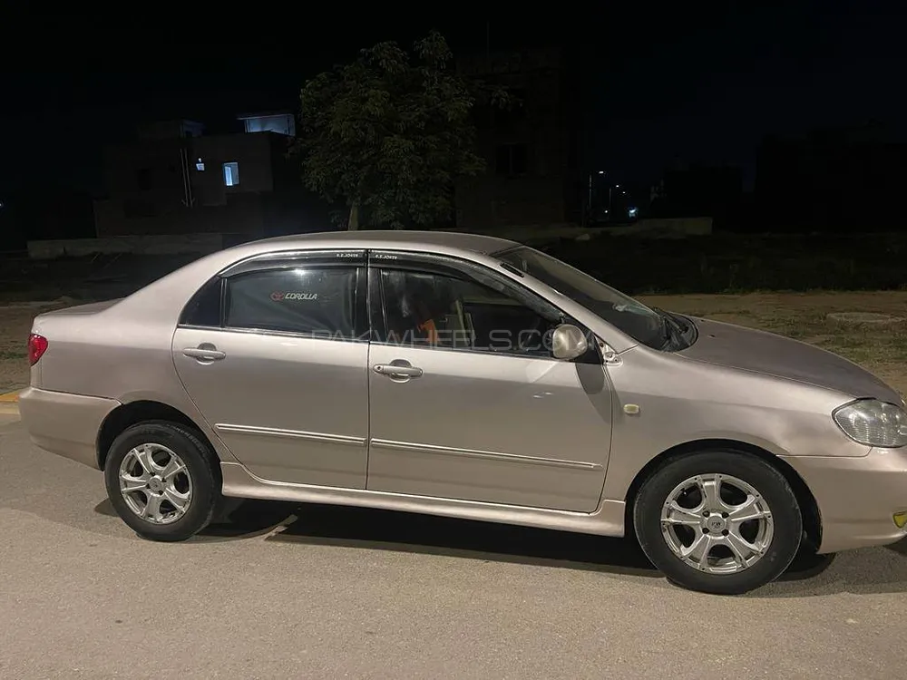 Toyota Corolla 2004 for Sale in Lahore Image-1
