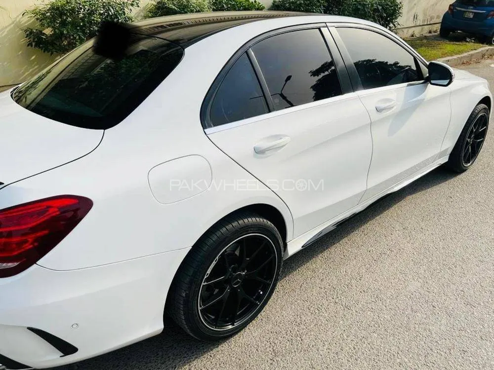Mercedes Benz C Class 2017 for Sale in Lahore Image-1