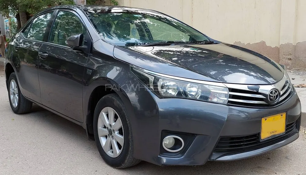Toyota Corolla 2017 for Sale in Karachi Image-1