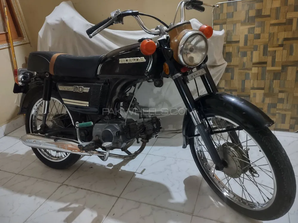 Used Honda CD 70 1976 Bike for sale in Karachi - 458008 | PakWheels