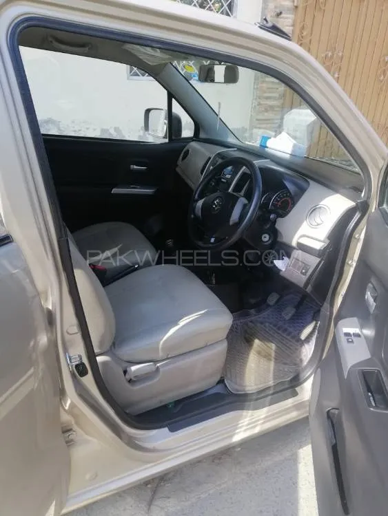 Suzuki Wagon R 2016 for Sale in Faisalabad Image-1