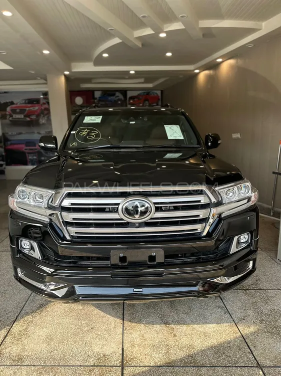 Toyota Land Cruiser 2018 for Sale in Lahore Image-1