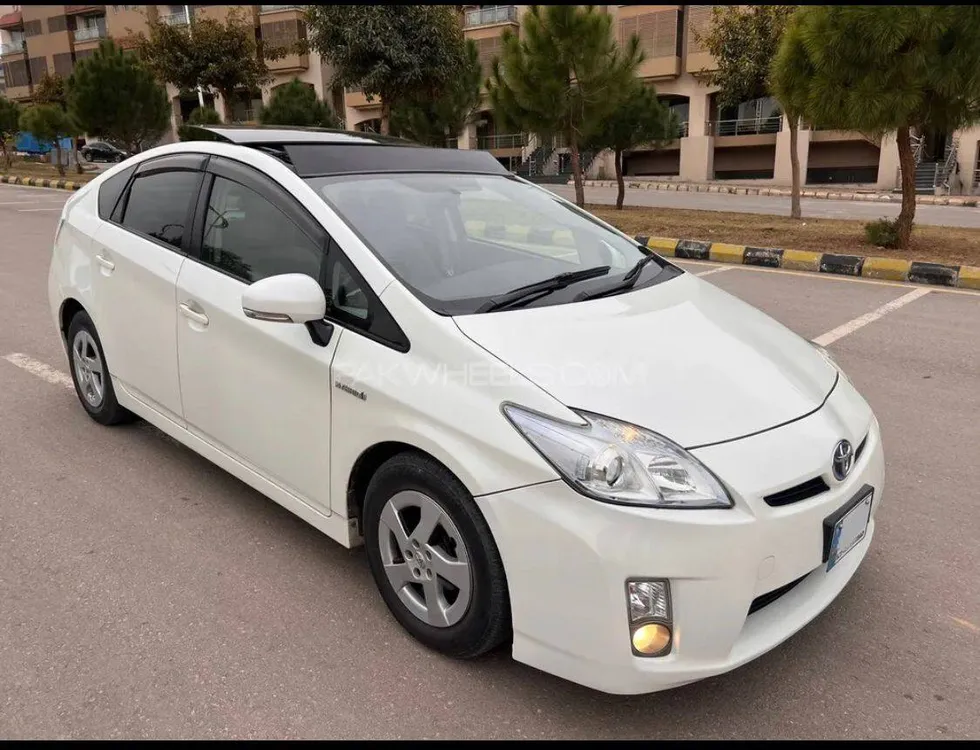 Toyota Prius 2010 for Sale in Rawalpindi Image-1