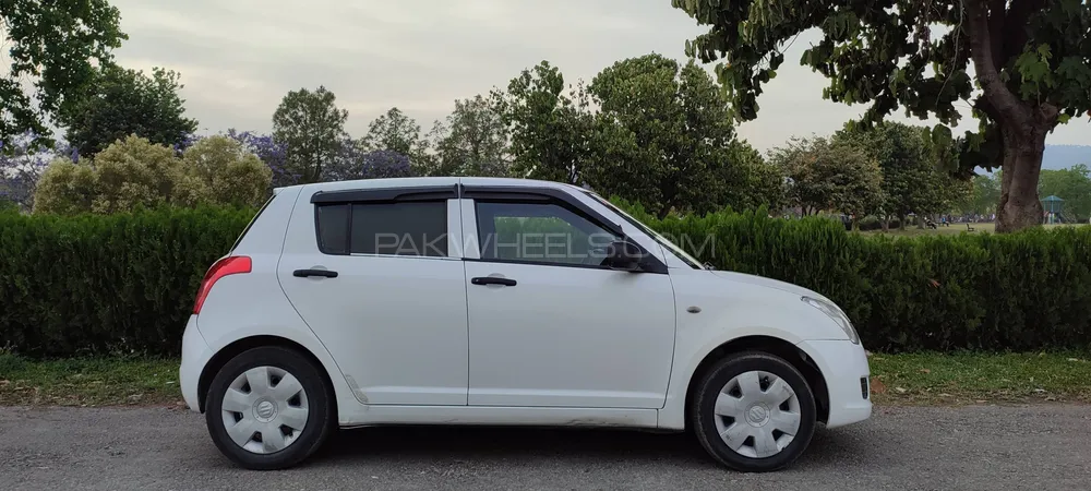 Suzuki Swift 2012 for Sale in Rawalpindi Image-1