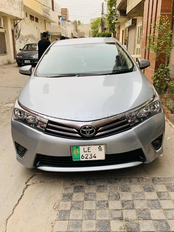 Toyota Corolla 2016 for Sale in Faisalabad Image-1