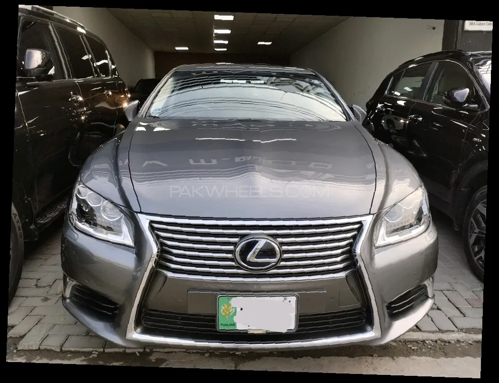 Lexus LS Series 2014 for Sale in Lahore Image-1