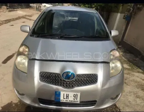 Toyota Vitz 2005 for Sale in Rawalpindi Image-1