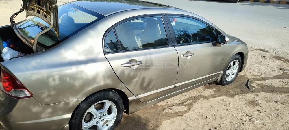 Honda Civic 2010 for Sale in Karachi Image-1