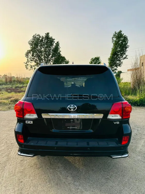 Toyota Land Cruiser 2013 for Sale in Mandi bahauddin Image-1