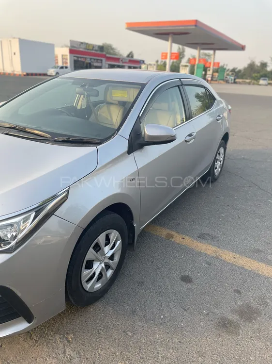 Toyota Corolla 2019 for Sale in Bhera Image-1