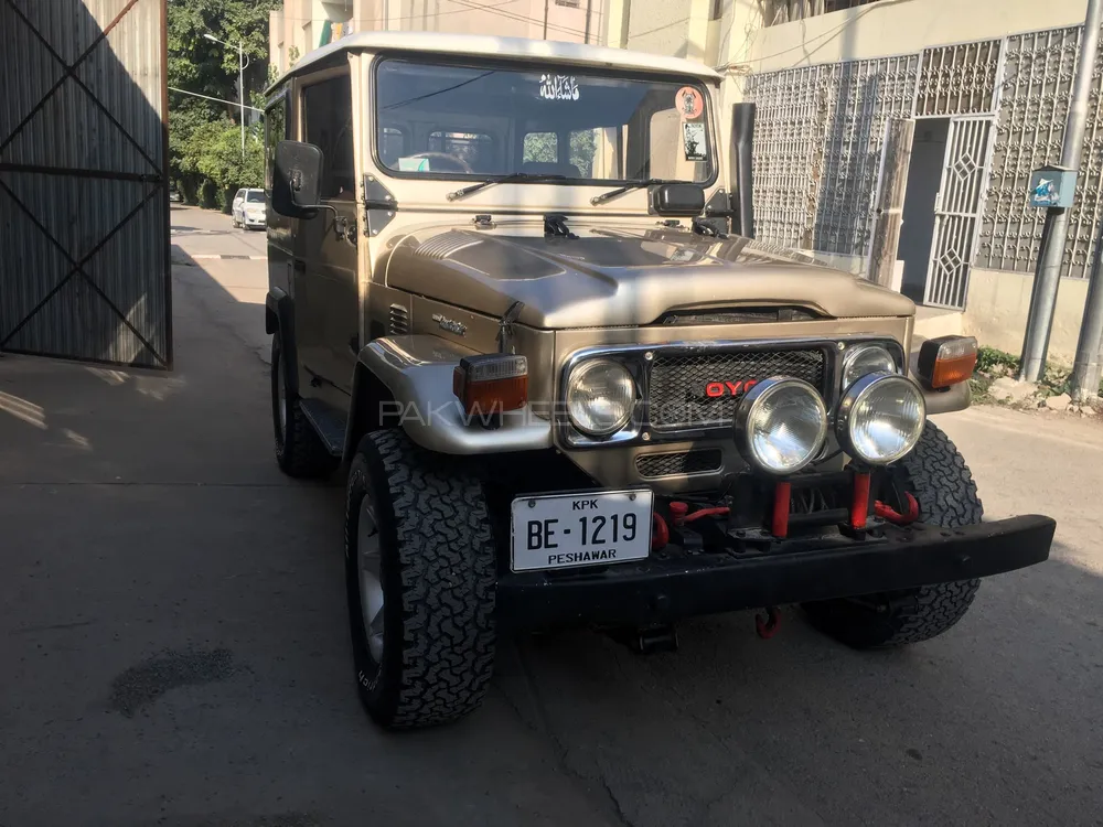Toyota Land Cruiser 1984 for Sale in Peshawar Image-1