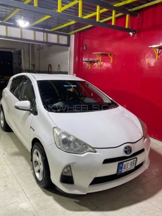 Toyota Aqua 2013 for Sale in Lahore Image-1
