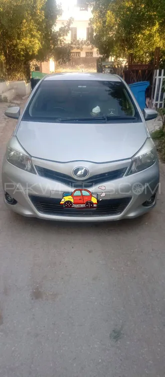 Toyota Vitz 2013 for Sale in Rawalpindi Image-1