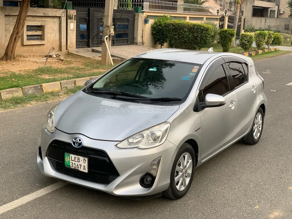 Toyota Aqua 2015 for Sale in Lahore Image-1