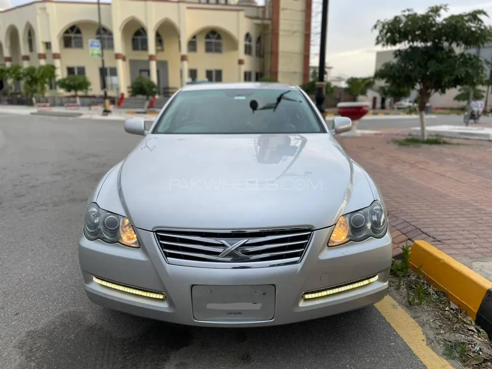 Toyota Mark X 2005 for Sale in Attock Image-1