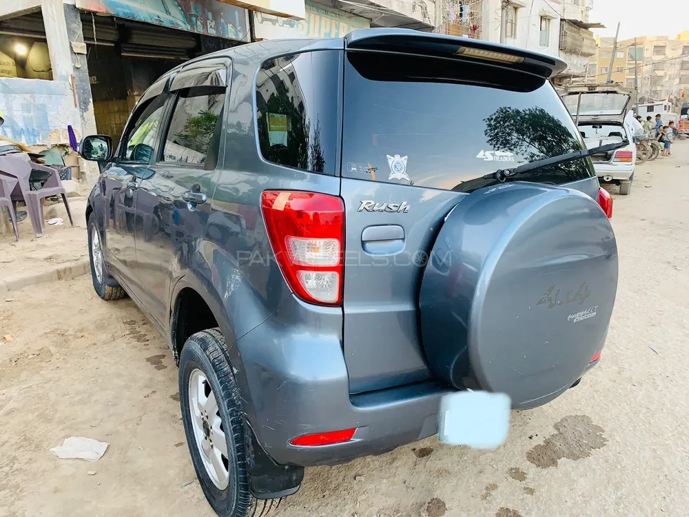 Toyota Rush 2014 for Sale in Karachi Image-1