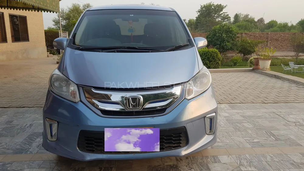 Honda Freed 2012 for Sale in Rahim Yar Khan Image-1