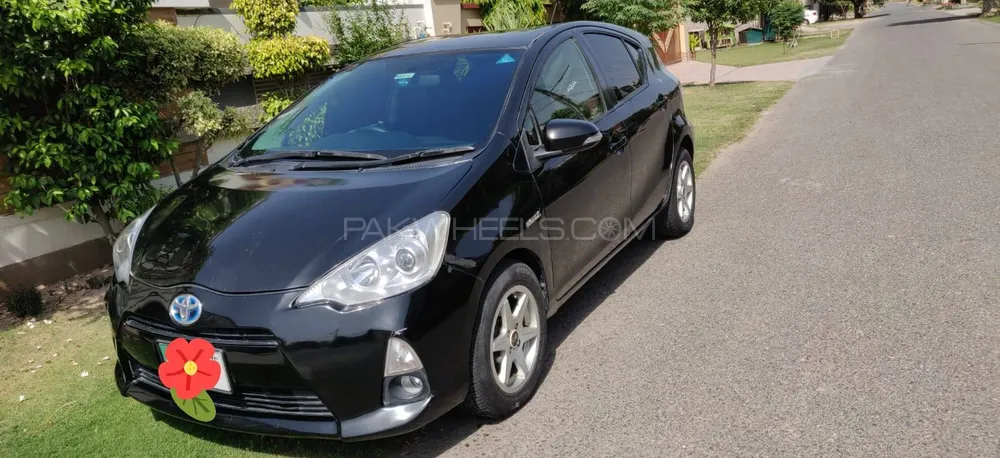 Toyota Aqua 2012 for Sale in Lahore Image-1
