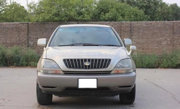 Toyota Harrier 2002 for Sale in Islamabad Image-1