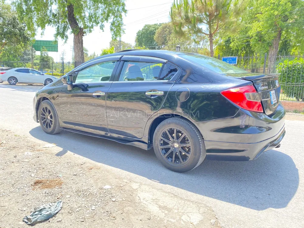 Honda Civic 2013 for Sale in Bahawalpur Image-1