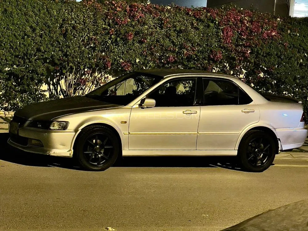 Honda Accord 2002 for Sale in Karachi Image-1