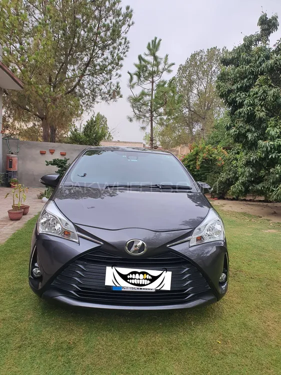 Toyota Vitz 2018 for Sale in Charsadda Image-1