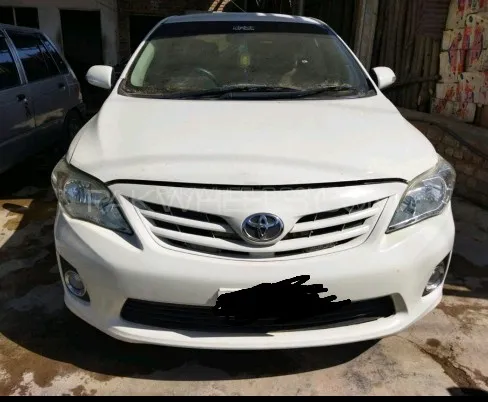 Toyota Corolla 2011 for Sale in Peshawar Image-1