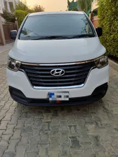 Hyundai Grand Starex GL 2021 for Sale