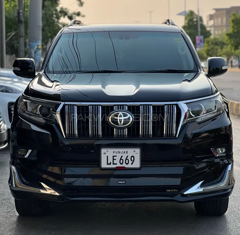Toyota Prado 2010 for Sale in Lahore Image-1
