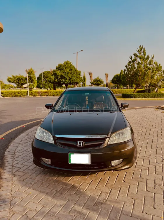 Honda Civic 2004 for Sale in Faisalabad Image-1