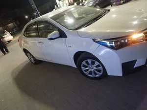 Toyota Corolla GLi 1.3 VVTi 2016 for Sale