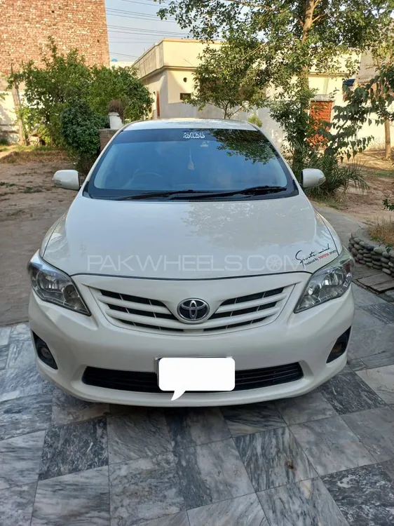 Toyota Corolla 2011 for Sale in Mandi bahauddin Image-1