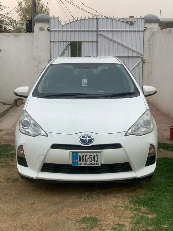 Toyota Aqua 2014 for Sale in Peshawar Image-1