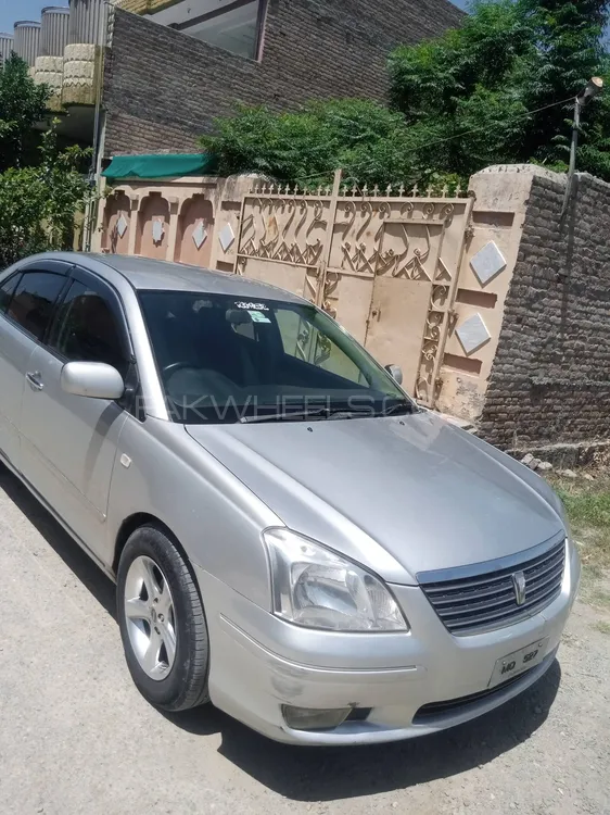 Toyota Premio 2004 for Sale in Nowshera Image-1