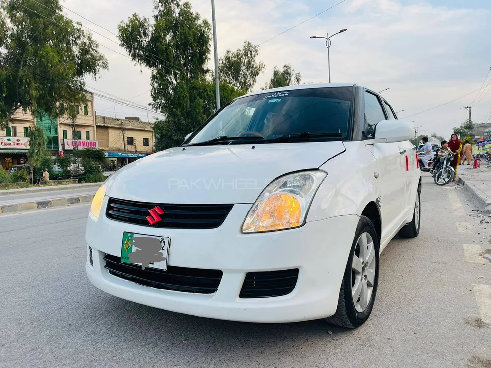 Suzuki Swift 2012 for Sale in Islamabad Image-1