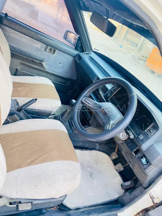 ٹویوٹا کرولا 1986 for Sale in حیدرآباد Image-1